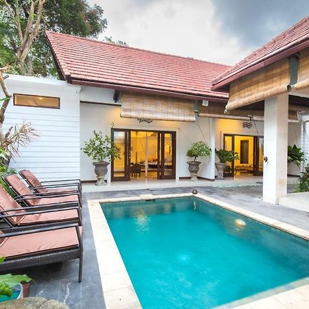 Villa Kamboja Five Seminyak Exterior foto